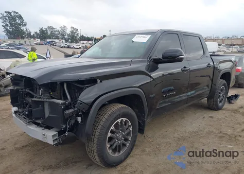 2025 Toyota Tundra Sr5 z USA, uszkodzony, nr VIN 5TFLA5DB6SX267110